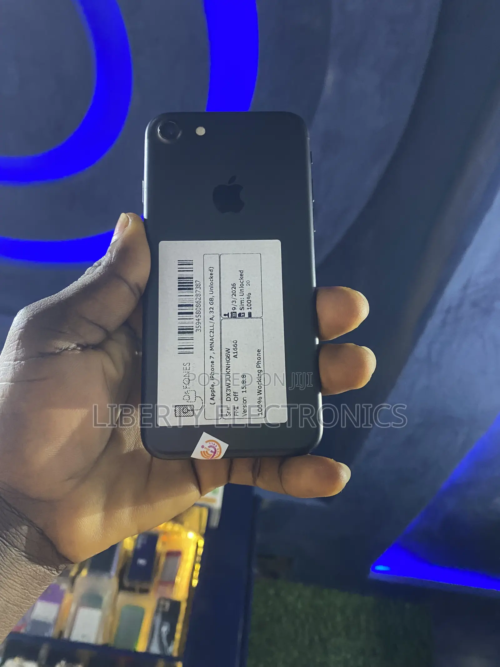 Apple iPhone 7 32 GB Black