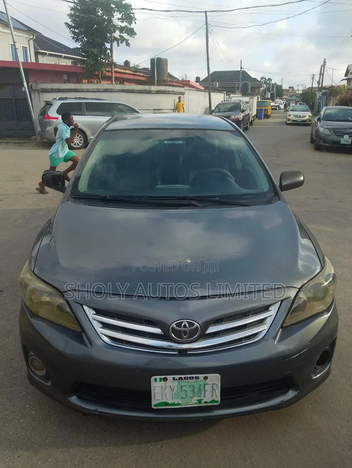 Toyota Corolla LE 4dr Sedan (1.8L 4cyl 4A) 2010 Gray