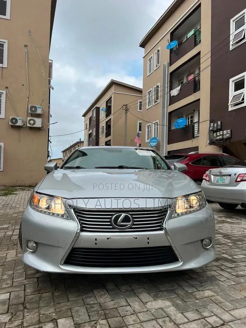 Lexus ES 350 FWD 2014 Silver