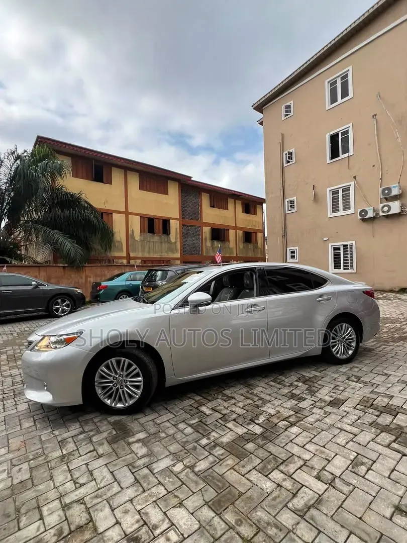 Lexus ES 350 FWD 2014 Silver