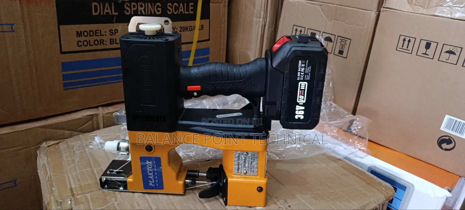 Bag Closer Machine