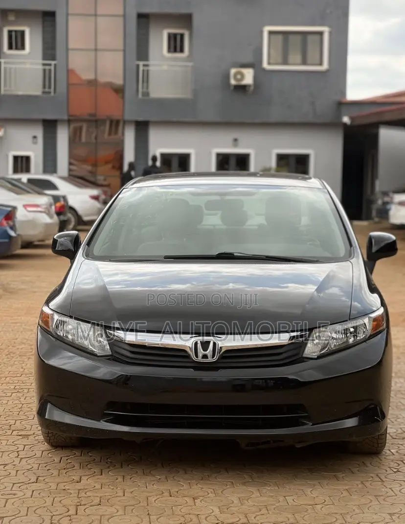 Honda Civic 1.4 3 Door Automatic 2012 Green