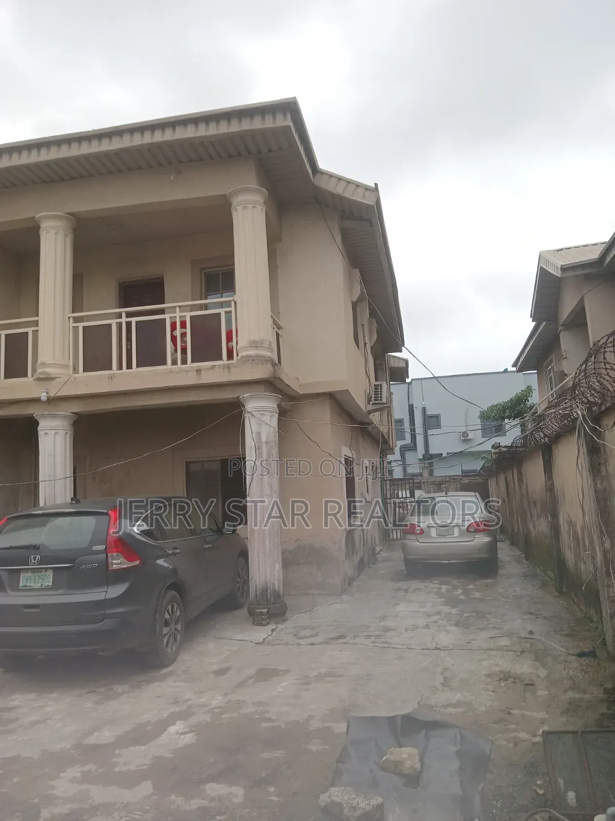 3bdrm Block of Flats in Royalpalmwill Estate, Ado / Ajah for sale