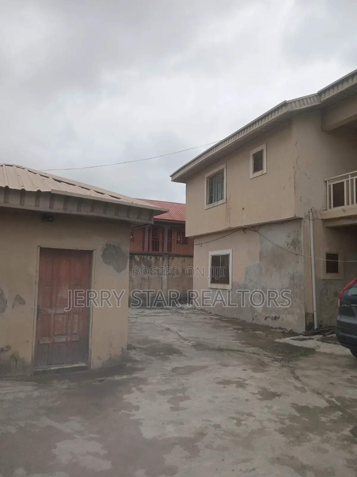 3bdrm Block of Flats in Royalpalmwill Estate, Ado / Ajah for sale