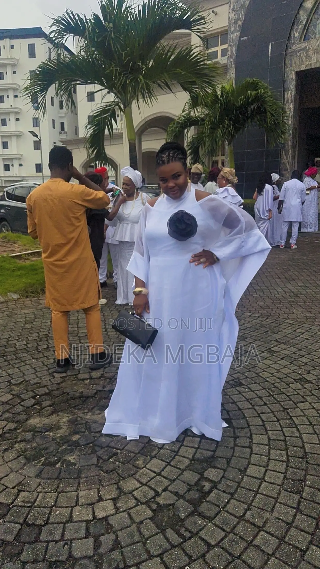 Elegant White Off-Shoulder Maxi Dress – RTWbyJide