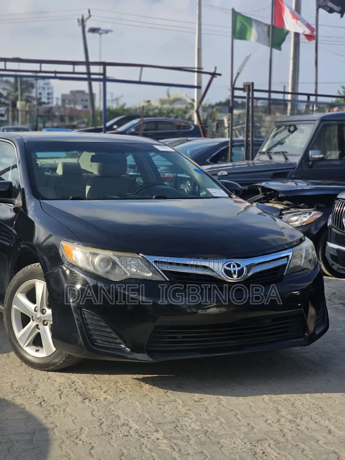 Toyota Camry LE 4dr Sedan (2.5L 4cyl 6A) 2014 Black