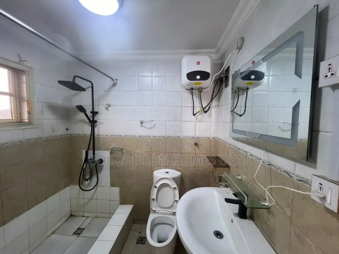 3bdrm Apartment in Oniru Victoria for rent