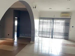 3bdrm Apartment in Parkview Estate for rent
