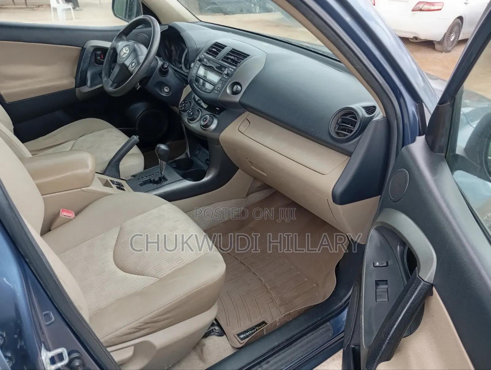 Toyota RAV4 2010 Blue