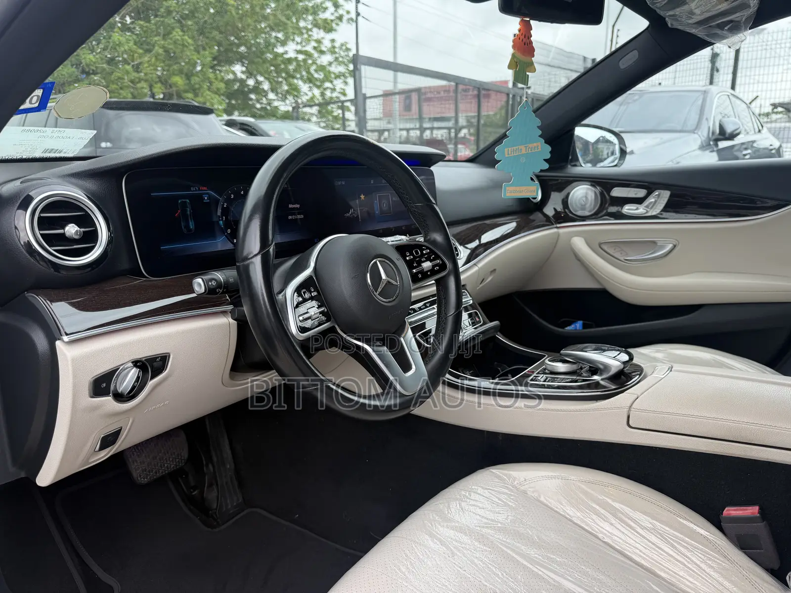 Mercedes-Benz E350 2020 White
