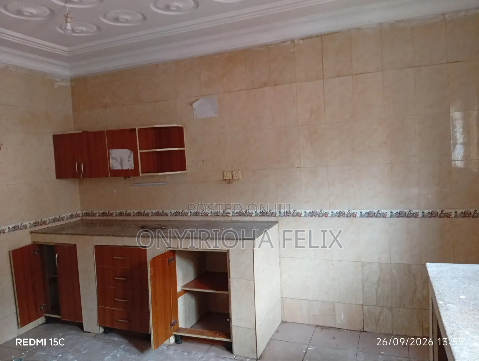 3bdrm Block of Flats in Gwarinpa 2Nd Avenue, Bunkoro for rent