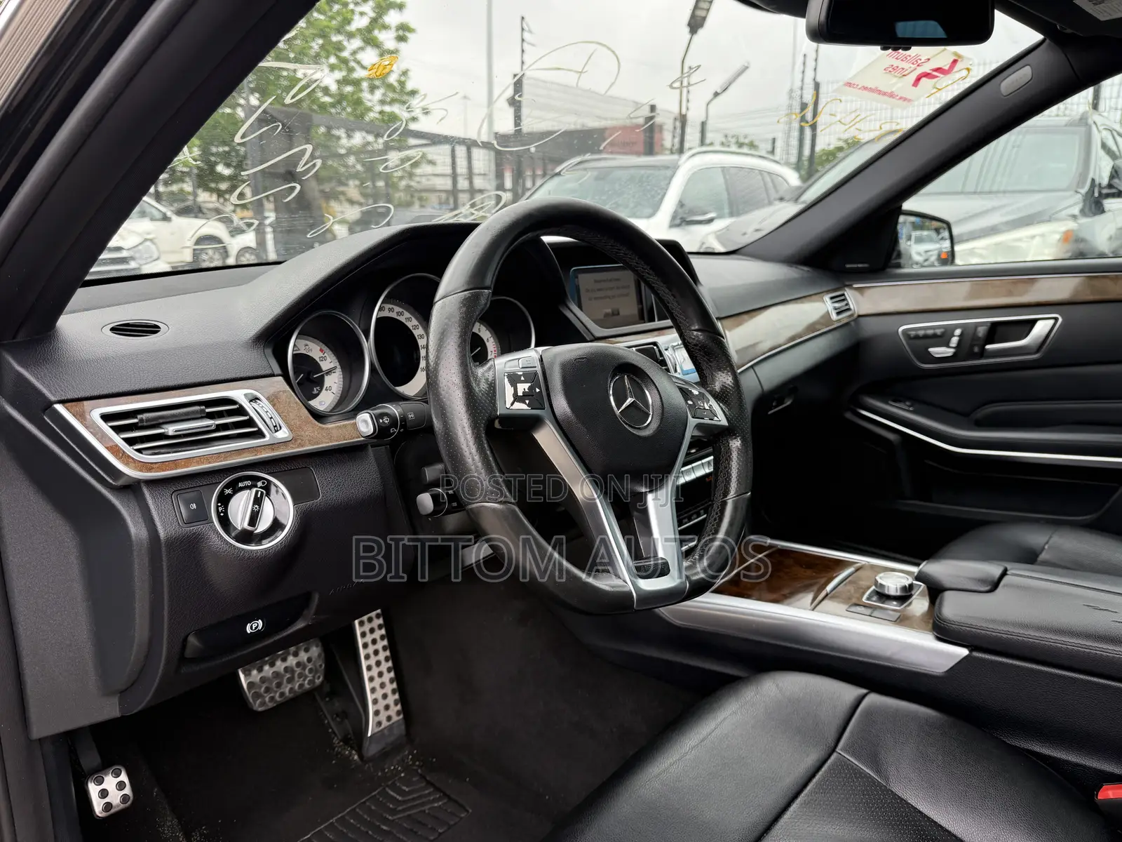 Mercedes-Benz E350 Base 4Matic Sedan AWD (3.5L 6cyl 7A) 2015 Black