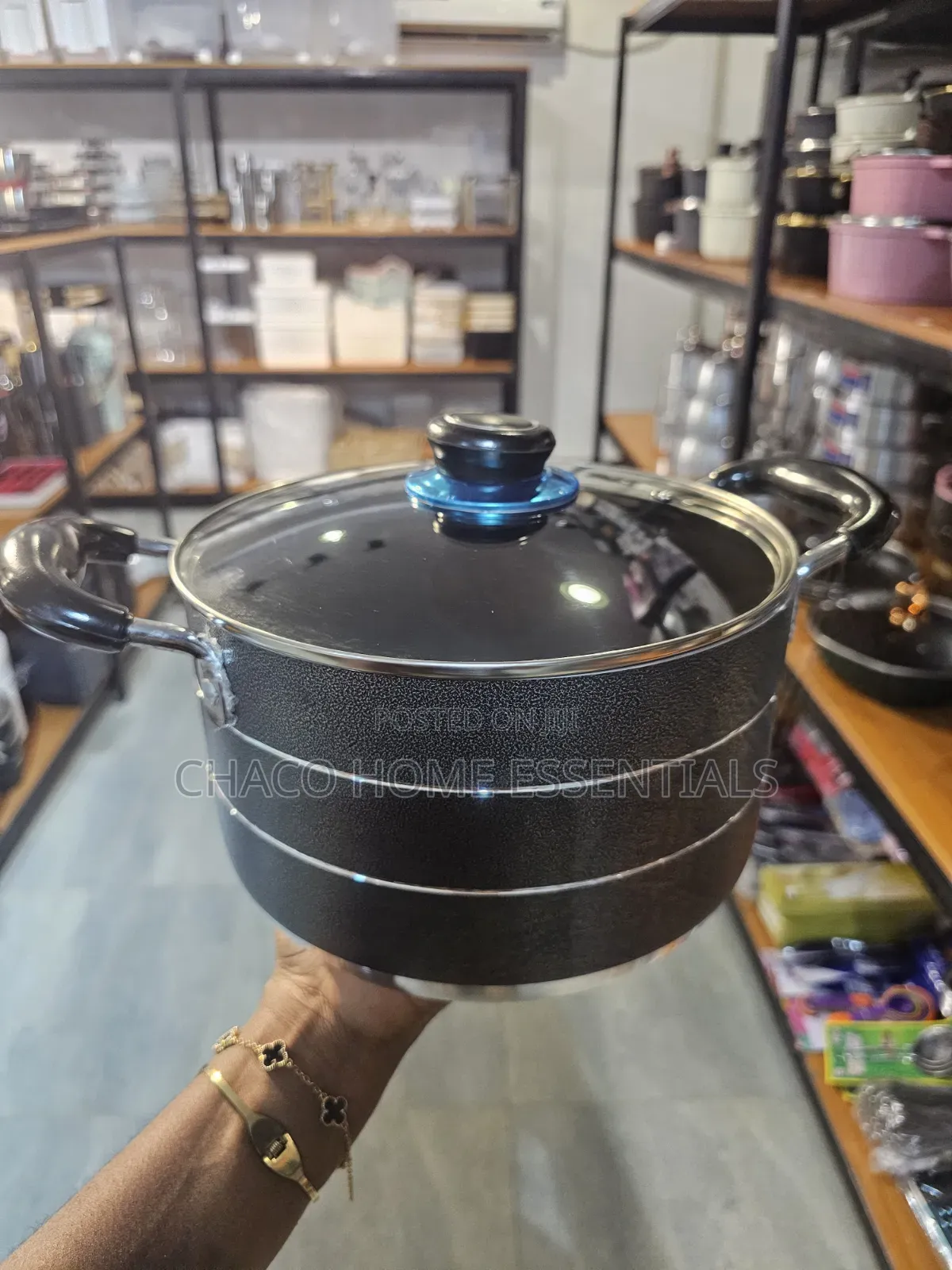 Non-Stick Pots (20cm, 22cm, 24cm)– Sold Separately