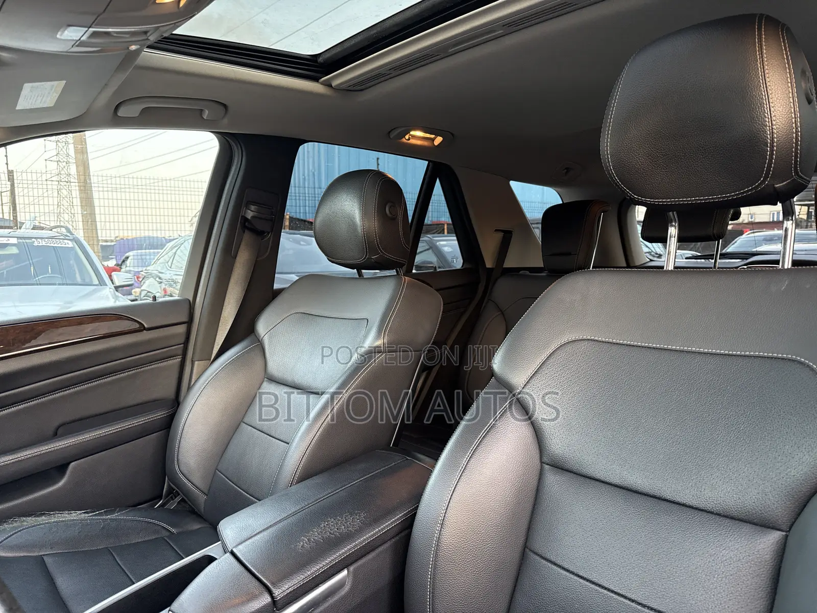 Mercedes-Benz M Class ML350 4dr SUV (3.5L 6cyl 7A) 2015 White