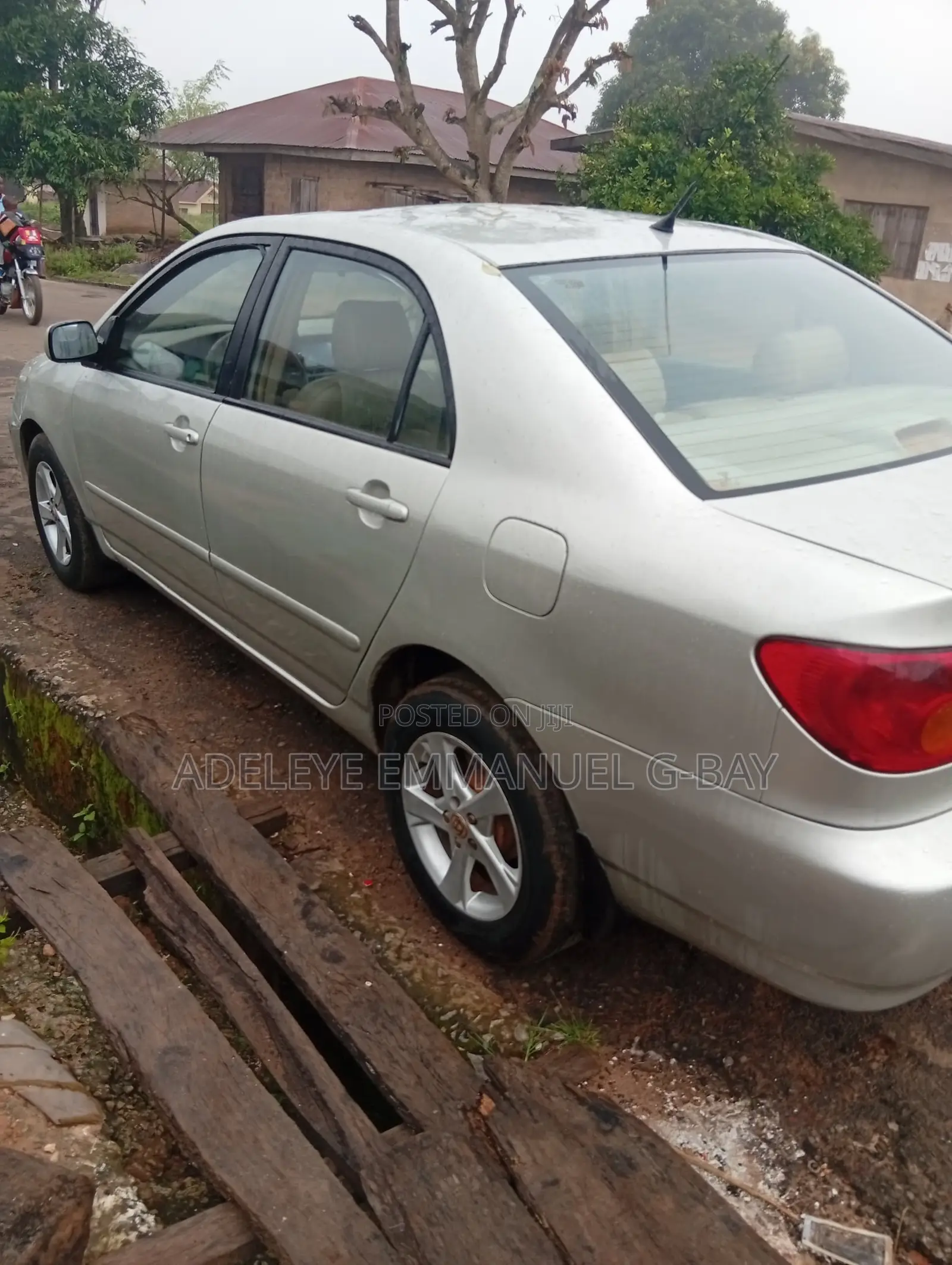 Toyota Corolla 2004 Silver