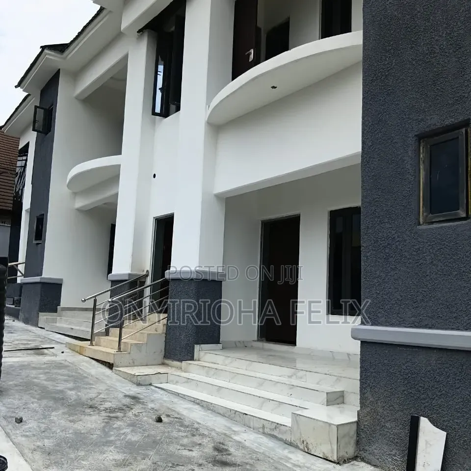 2bdrm Block of Flats in Gwarinpa 6Th Avenue, Bunkoro for rent