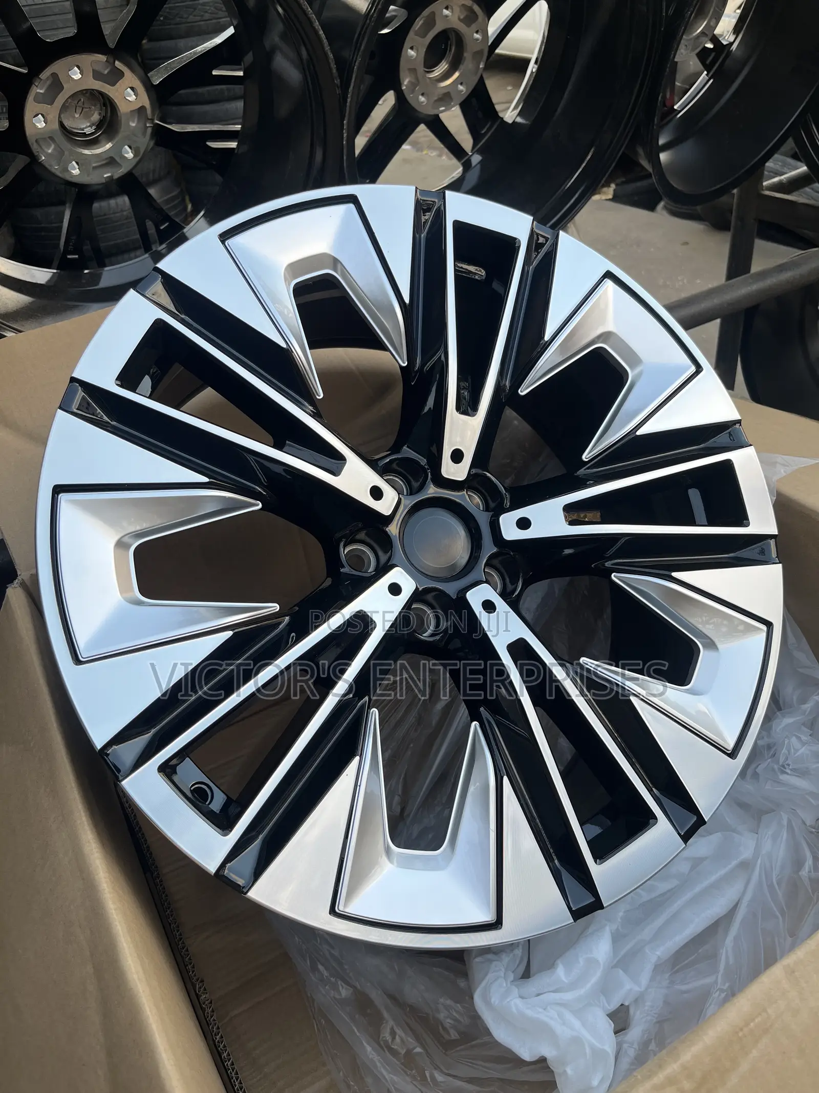  20-Inch Mercedes-Benz/Lexus Rx /Toyota Alloy Rims Available! 