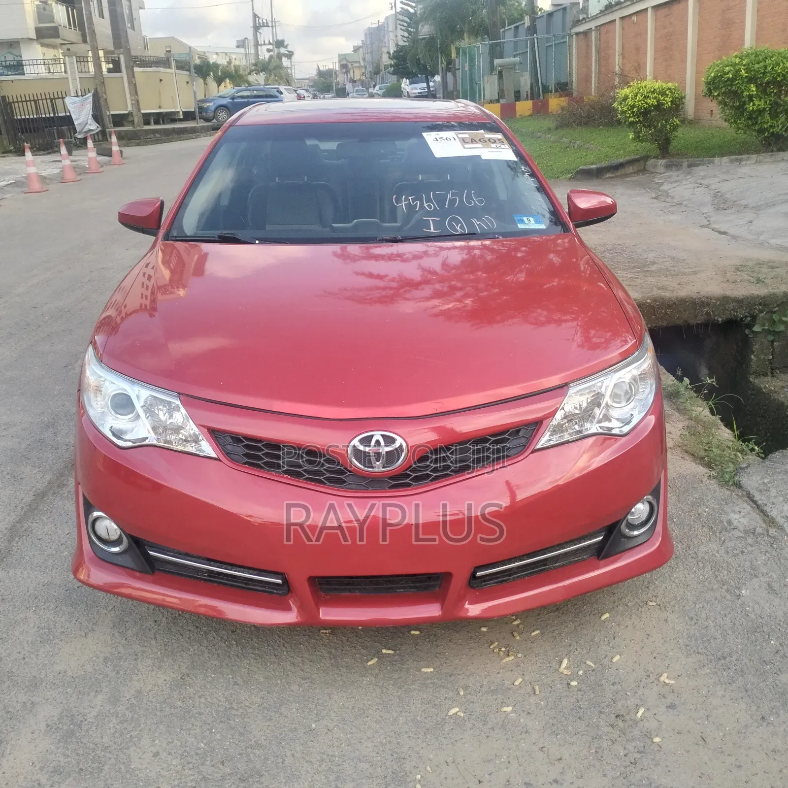 Toyota Camry 2012 Red