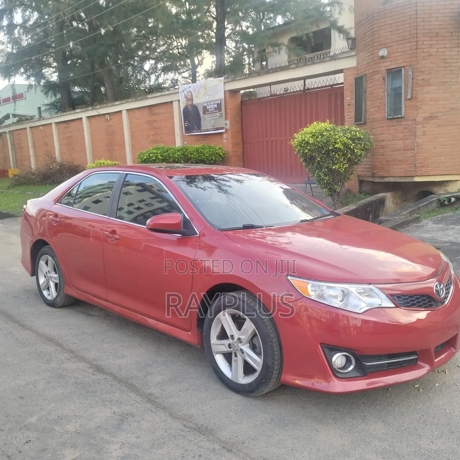 Toyota Camry 2012 Red