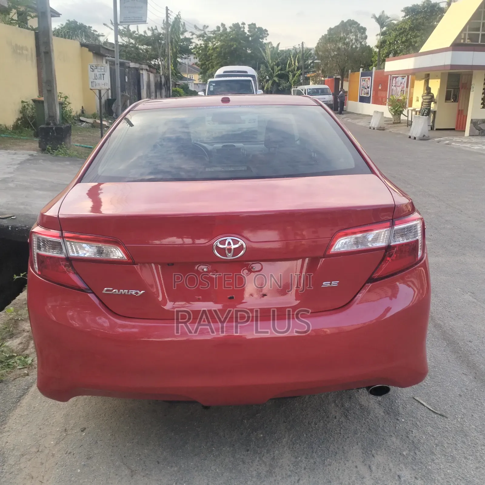 Toyota Camry 2012 Red