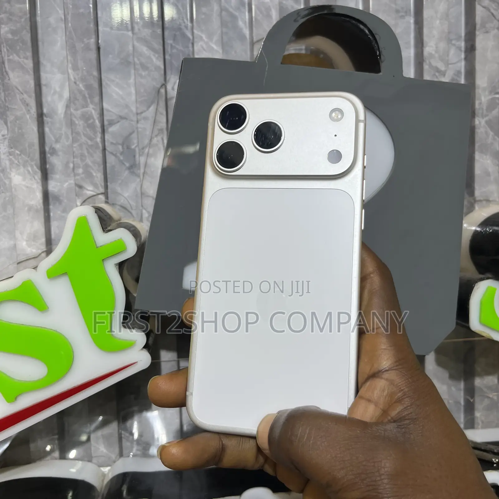 Apple iPhone 17 Pro Max 256 GB Silver