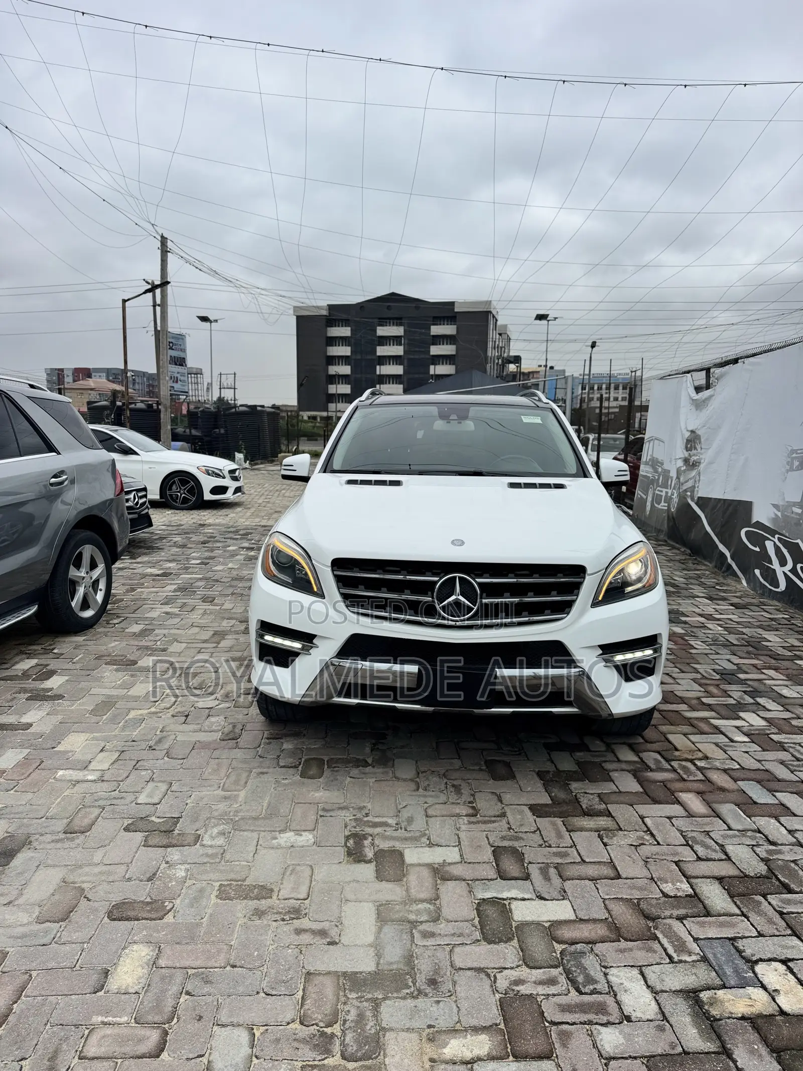 Mercedes-Benz M Class ML 550 4Matic 2013 White