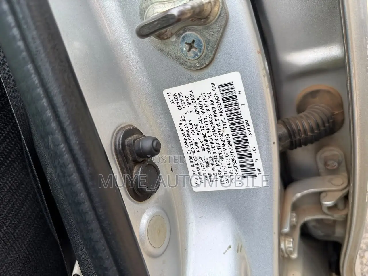 Honda Civic LX 4dr Sedan (1.8L 4cyl 5M) 2014 Silver