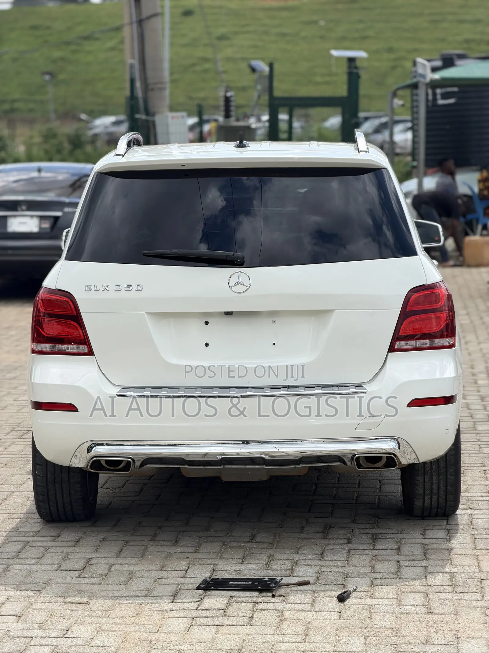 Mercedes-Benz GLK-Class Base GLK 350 4dr AWD 4MATIC (3.5L 6cyl 7A) 2015