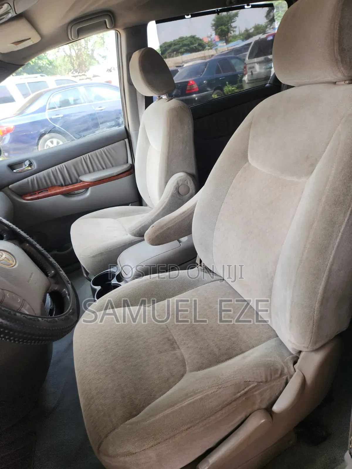Toyota Sienna 2005 Gold