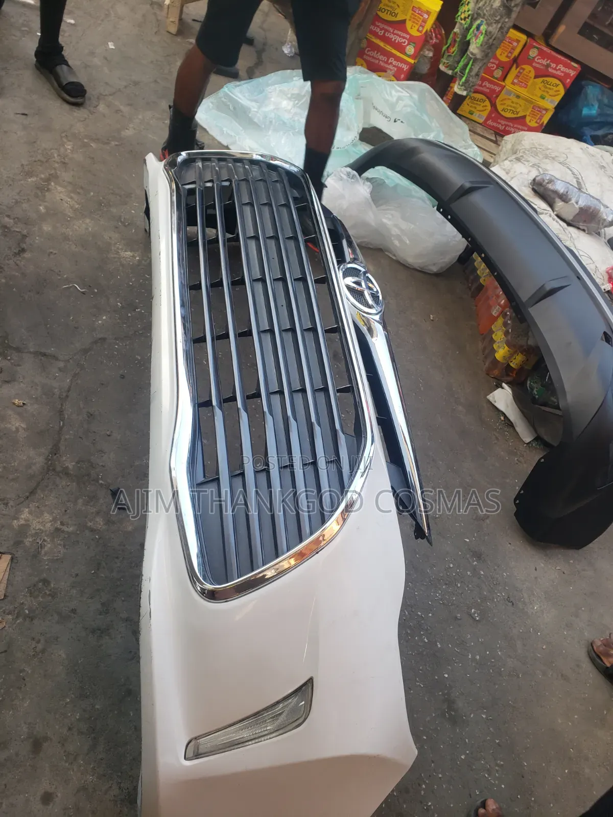 Front Bumper Toyota Avalon 2018 Complete