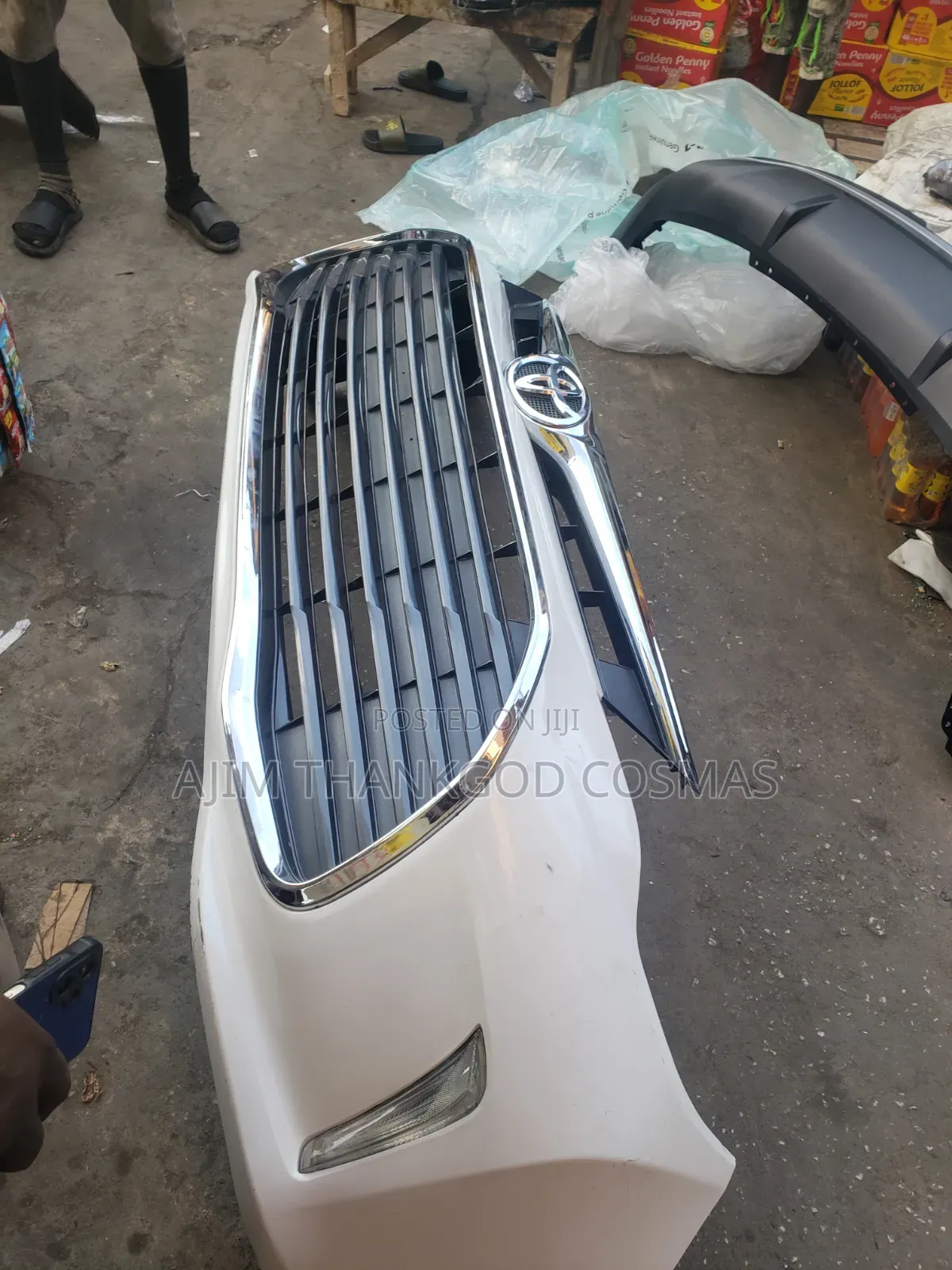 Front Bumper Toyota Avalon 2018 Complete