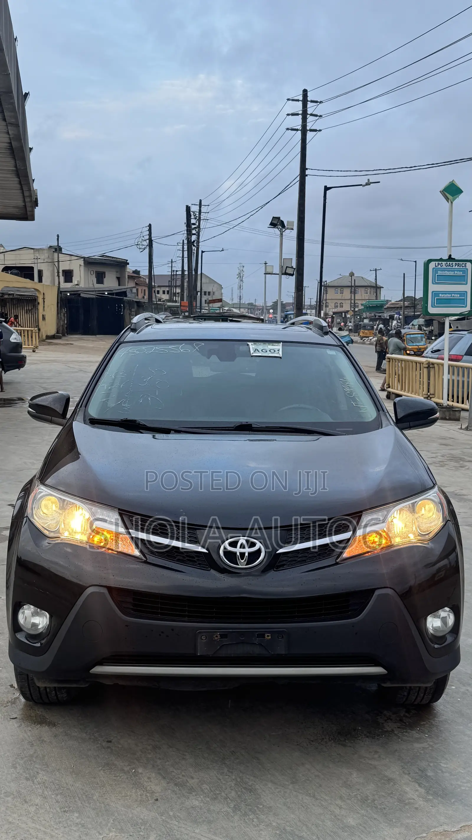 Toyota RAV4 Limited 4dr SUV AWD (2.5L 4cyl 6A) 2014 Black