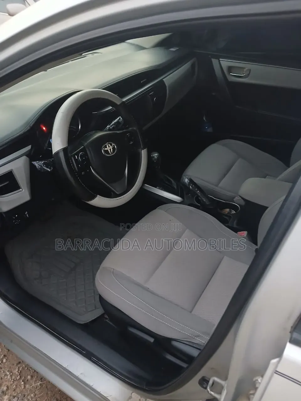 Toyota Corolla 2015 White