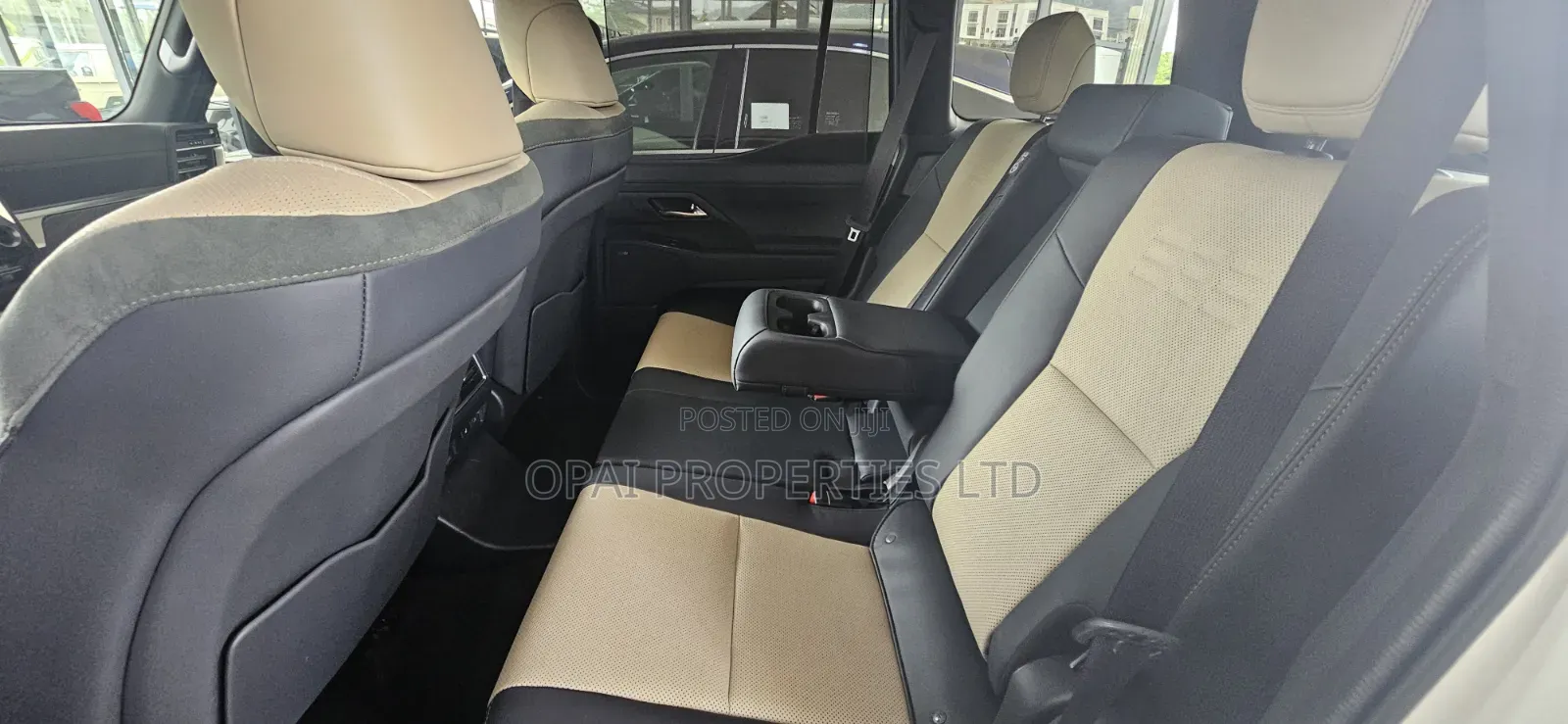New Lexus GX 2025 White
