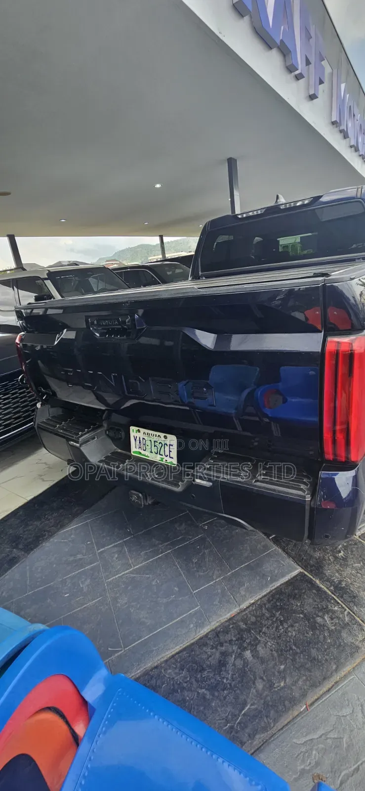 Toyota Tundra 2024 Blue