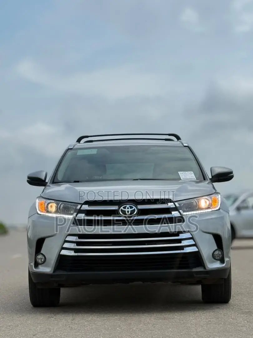Toyota Highlander Limited V6 4x4 (3.5L 6cyl 6A) 2016 Silver