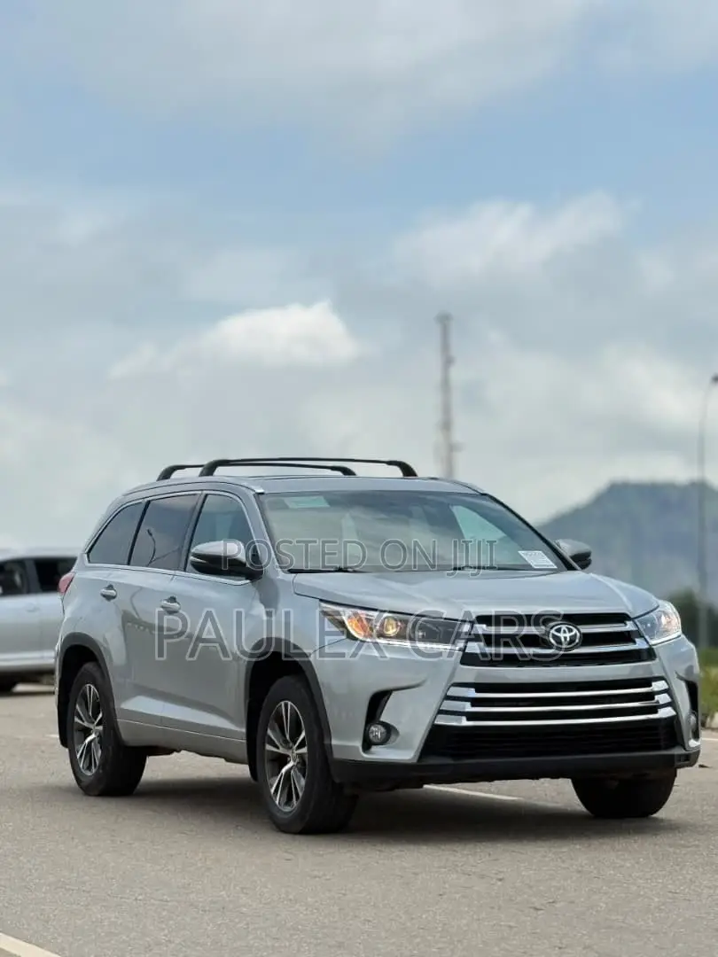 Toyota Highlander Limited V6 4x4 (3.5L 6cyl 6A) 2016 Silver