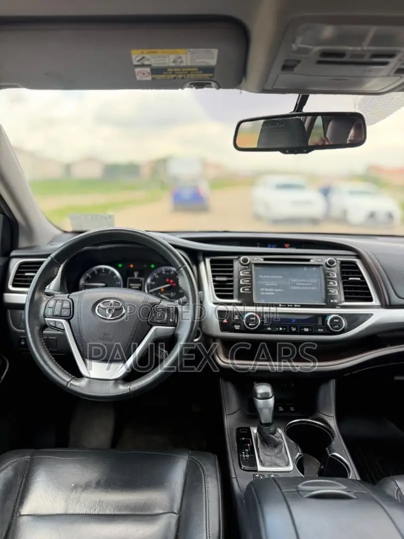 Toyota Highlander Limited V6 4x4 (3.5L 6cyl 6A) 2016 Silver