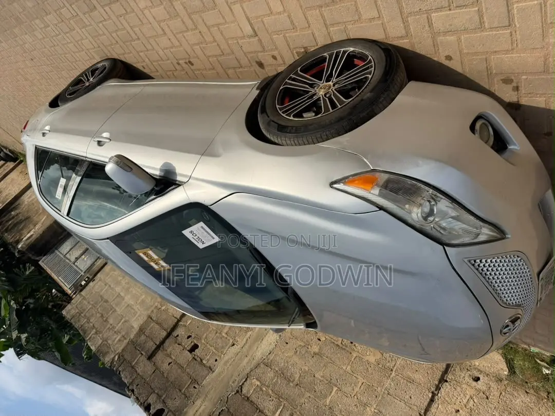 Toyota Camry 2008 Silver
