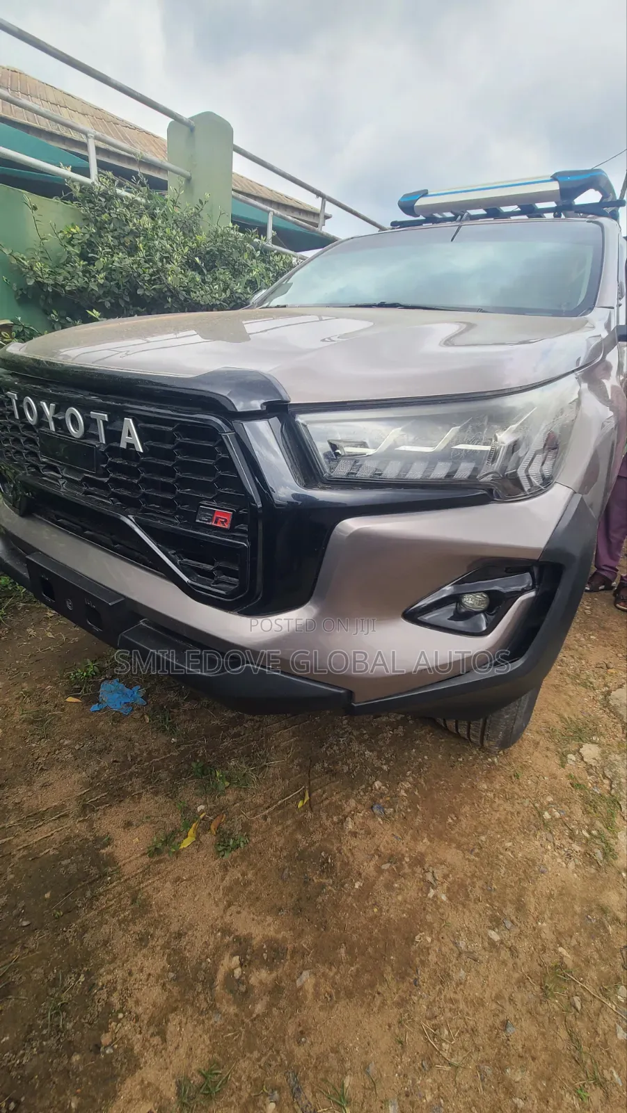 Toyota Hilux 2017 Brown