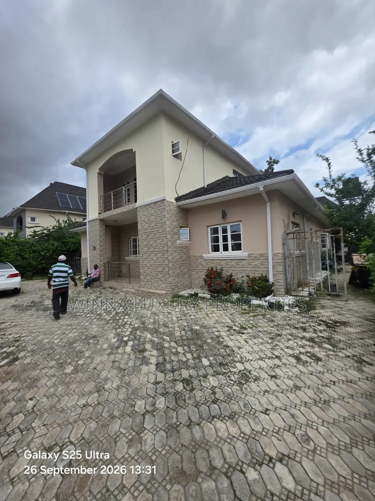 5bdrm Duplex in River Park Estate, Lugbe District for rent