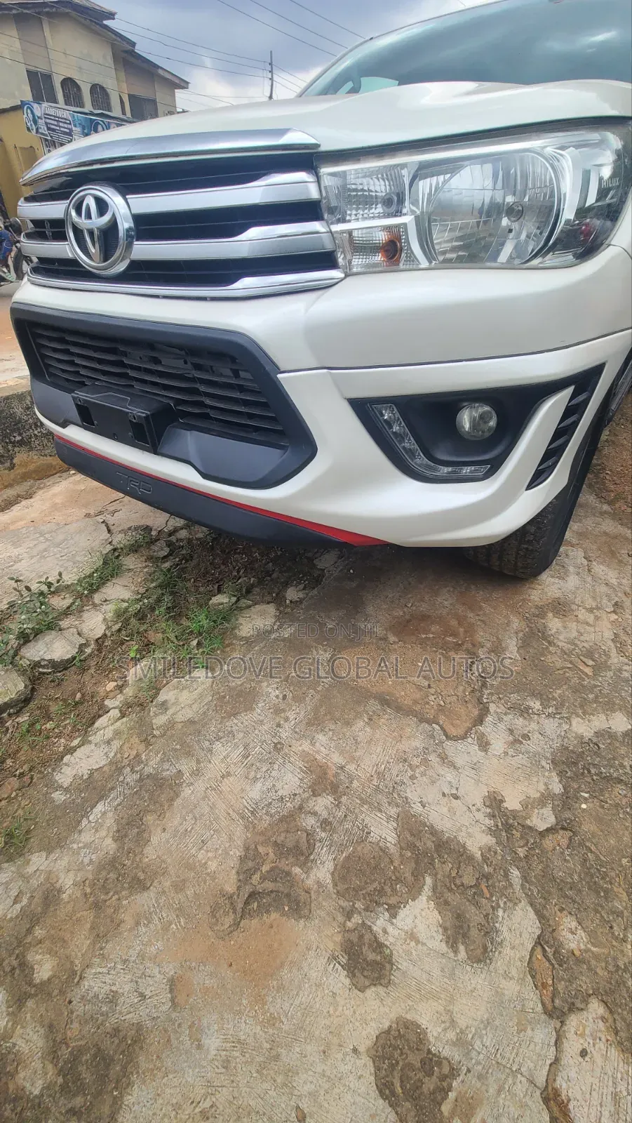Toyota Hilux 2019 White