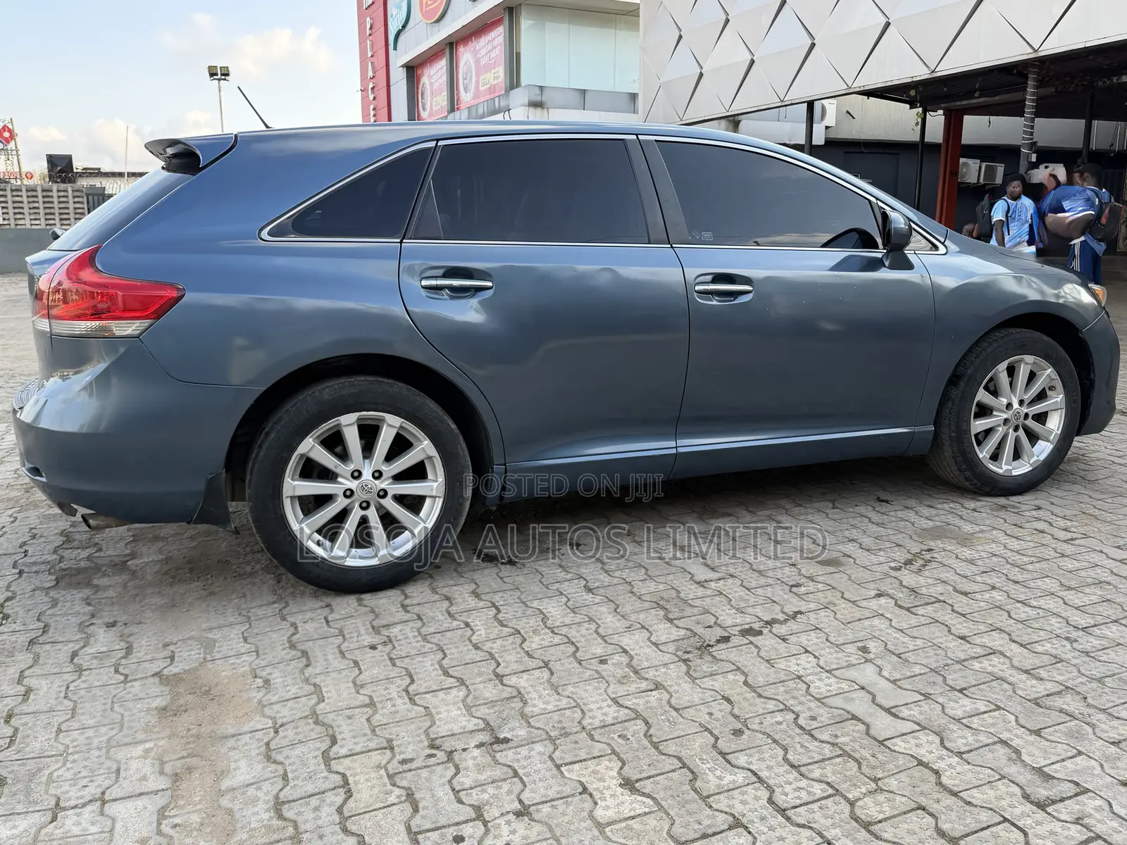 Toyota Venza AWD 2011 Blue