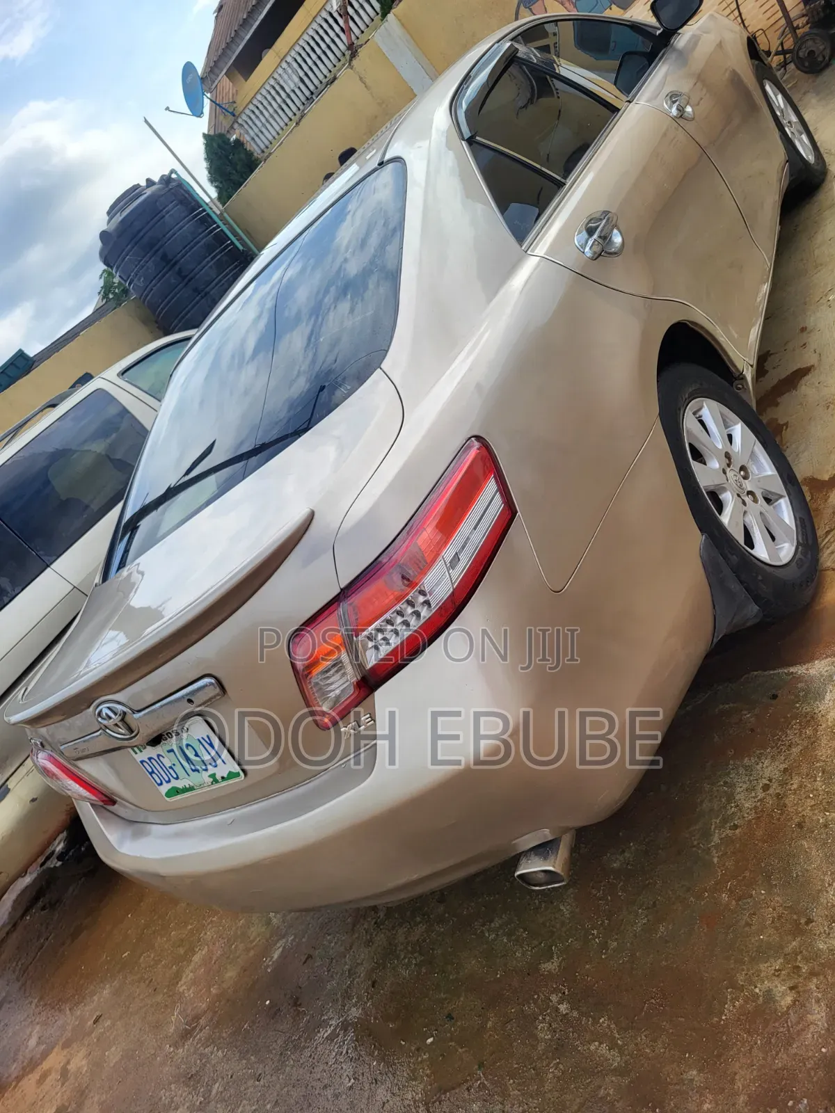 Toyota Camry 2.4 LE 2008 Gold