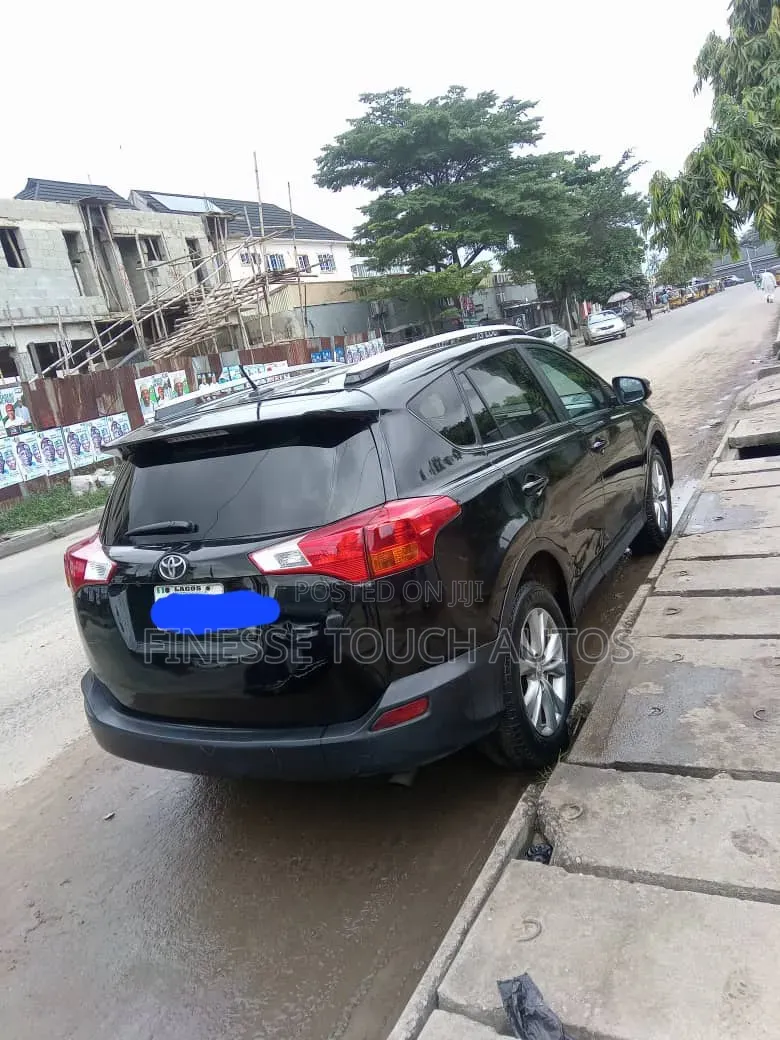 Toyota RAV4 Limited 4dr SUV (2.5L 4cyl 6A) 2014 Black