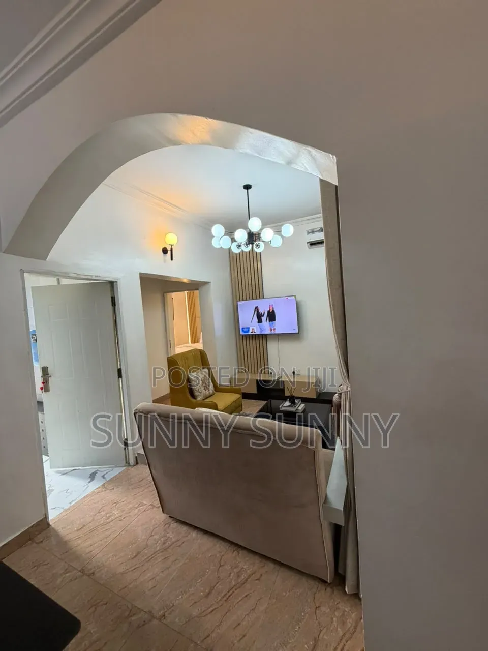 1 Bedroom Apartment With Balcony