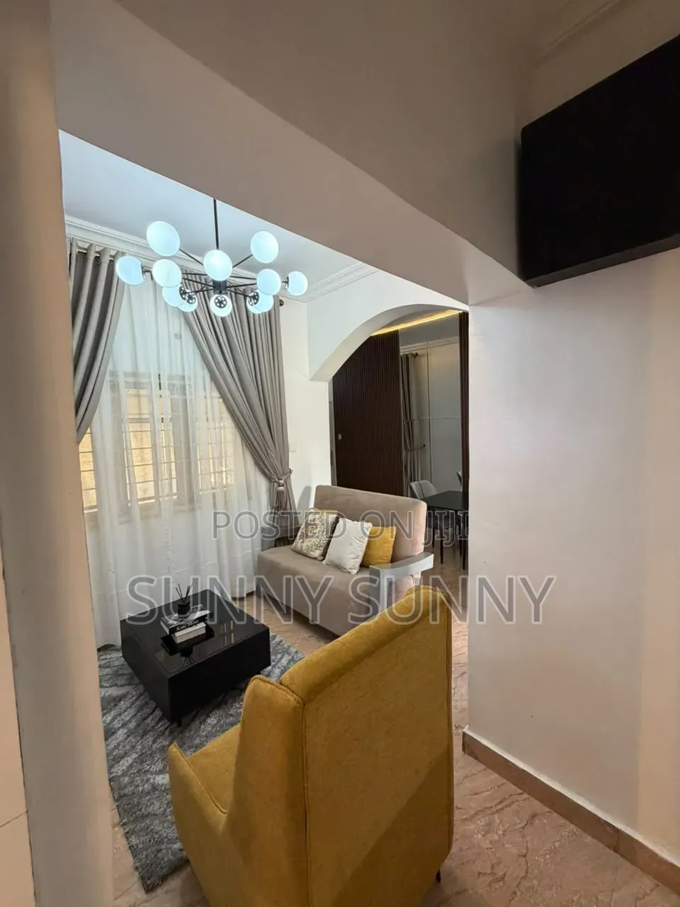 1 Bedroom Apartment With Balcony