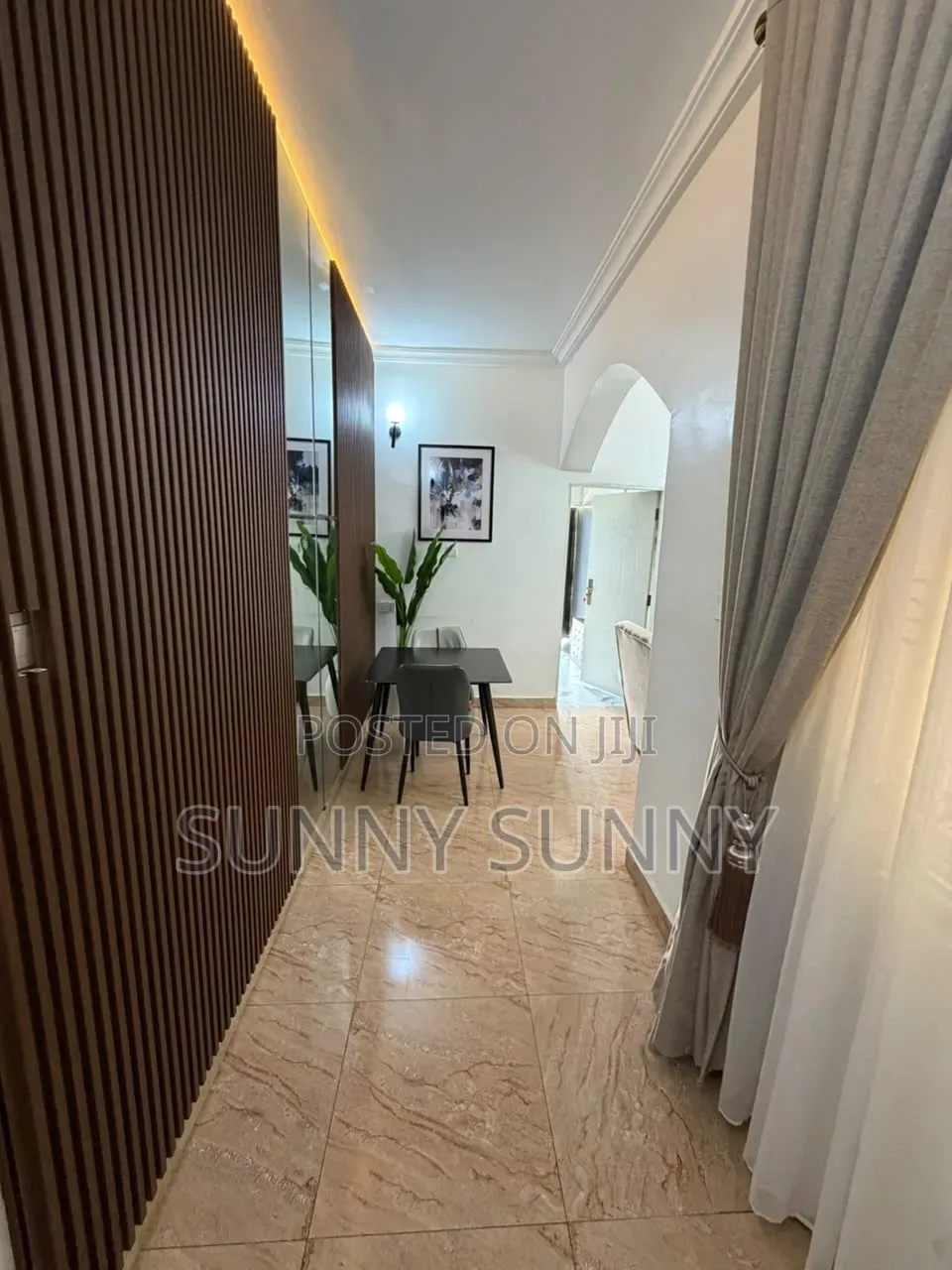 1 Bedroom Apartment With Balcony