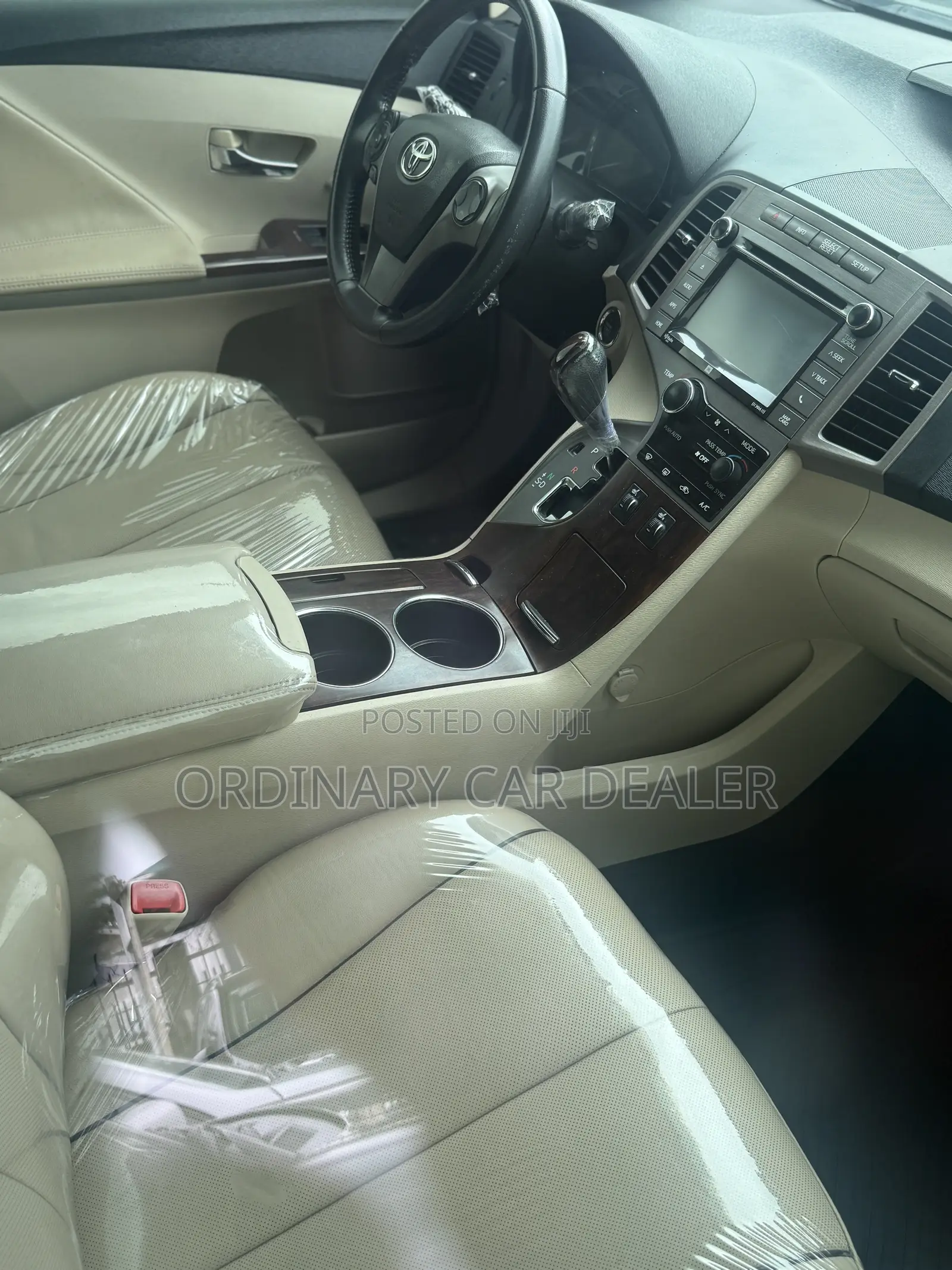 Toyota Venza XLE 2015 Black