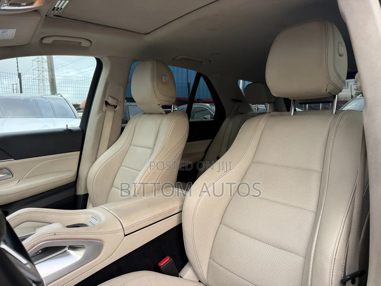 Mercedes-Benz GLE-Class GLE 350 4MATIC 2022 Gold